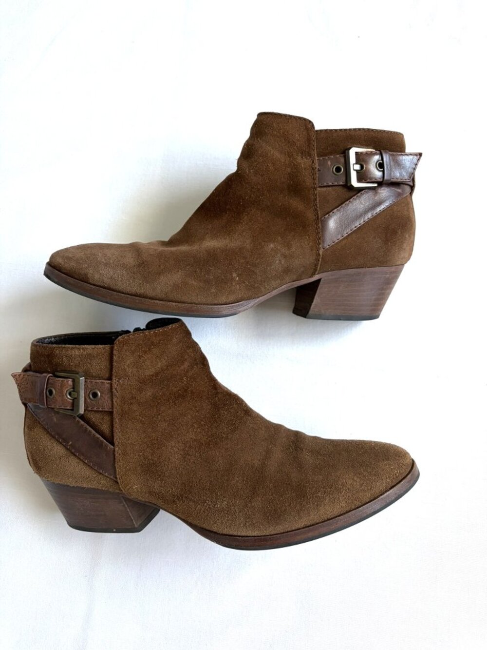 Aquatalia Farin Brushed Oil Weatherproof Brown Chestnut Suede Ankle Boots